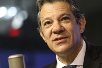 haddad-reune-se-com-secretario-do-tesouro-de-trump-em-meio-a-tarifas