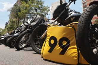 procon-sp-investiga-uber-e-99-por-oferta-de-mototaxi-apos-proibicao
