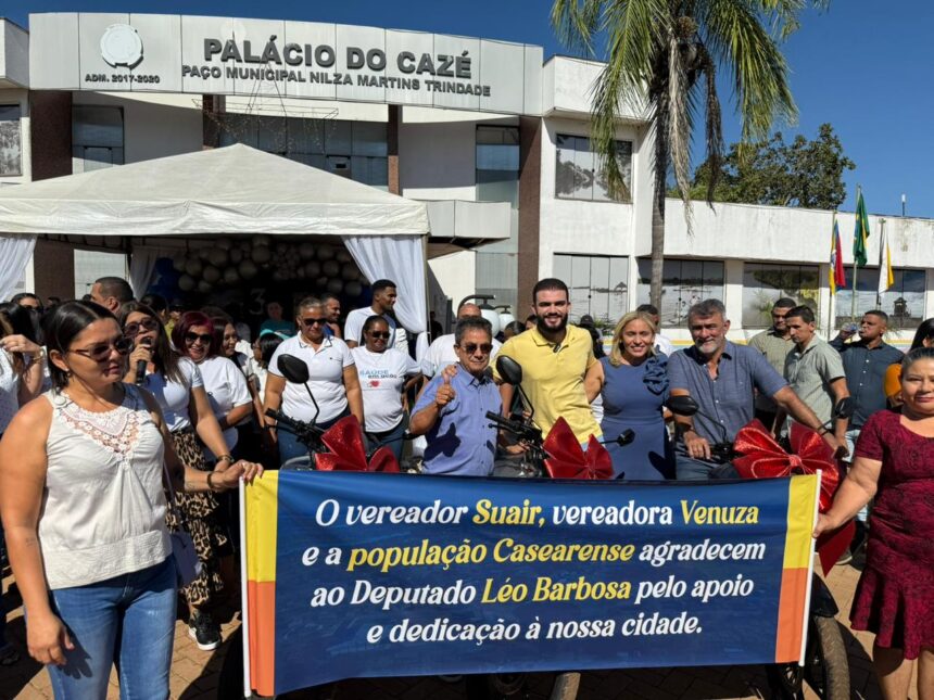agentes-de-saude-de-caseara-recebem-seis-motocicletas-adquiridas-com-apoio-do-deputado-leo-barbosa