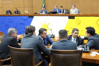 deputados-aprovam-inclusao-da-disciplina-de-inteligencia-artificial-nas-escolas-do-tocantins