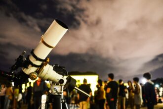 alinhamento-com-a-lua-torna-estrelas-spica-e-antares-mais-visiveis