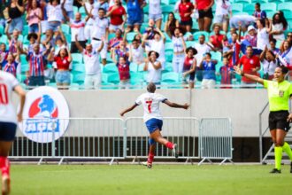 rhaizza-marca-tres-e-bahia-derrota-ferroviaria-no-brasileiro-feminino