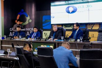 camara-de-araguaina-aprova-projetos-do-presidente-max-fleury-e-de-mais-tres-parlamentares